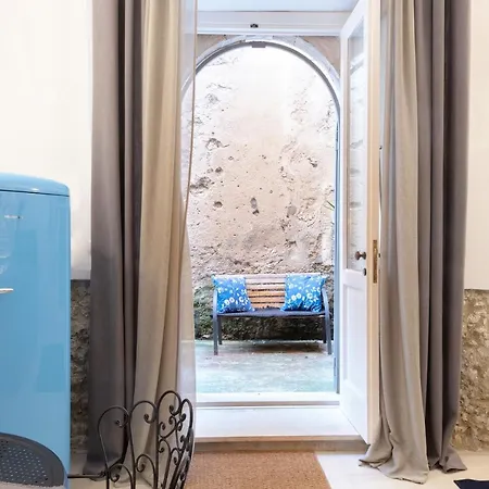 Apartment Cutali *